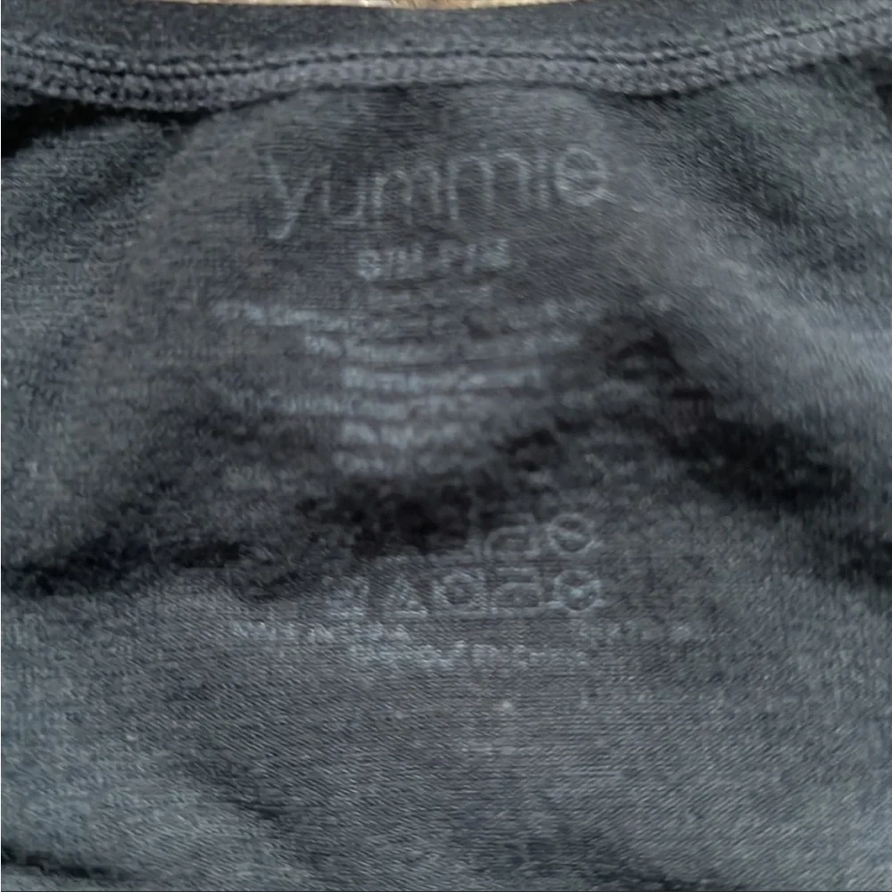 🛑SOLD🛑YUMMIE black long sleeve bodysuit small medium crewneck shapewear - Picture 3 of 4